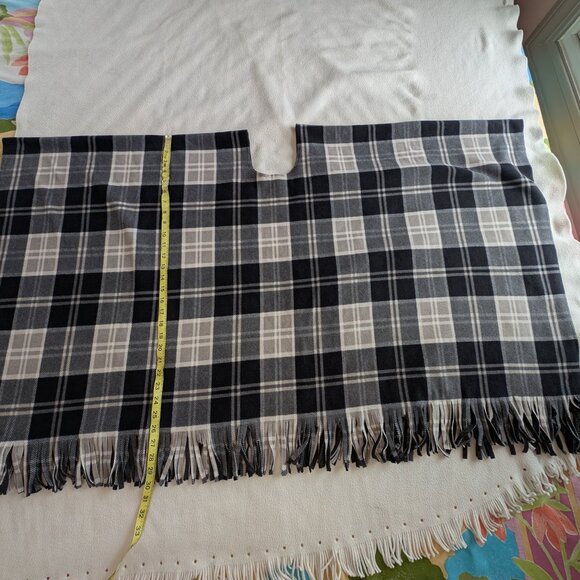 EStudio Women's One Size Poncho Wrap Shawl Reversible Black White Fringe Plaid - Picture 14 of 16